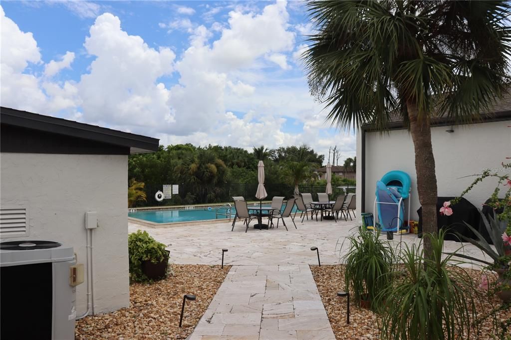 Под контрактом: $1,300 (2 спален, 2 ванн, 1116 Квадратных фут)