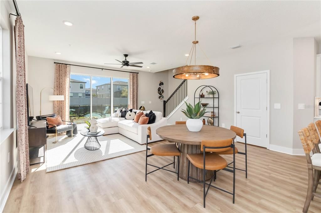 For Sale: $374,999 (3 beds, 2 baths, 1935 Square Feet)