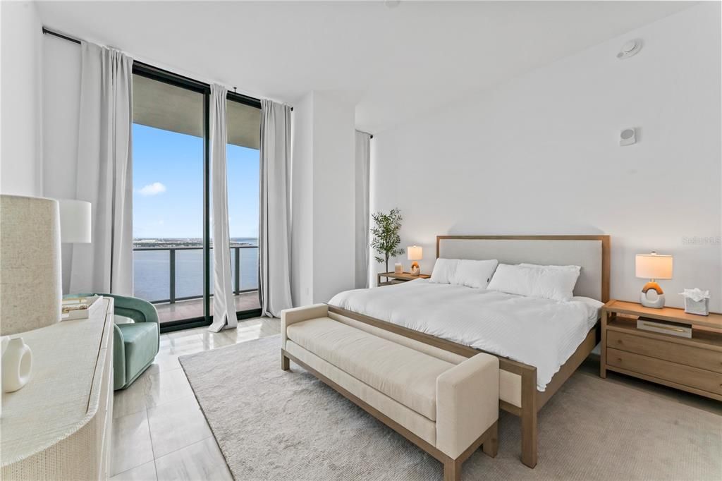 En Venta: $6,499,000 (4 camas, 5 baños, 5567 Pies cuadrados)