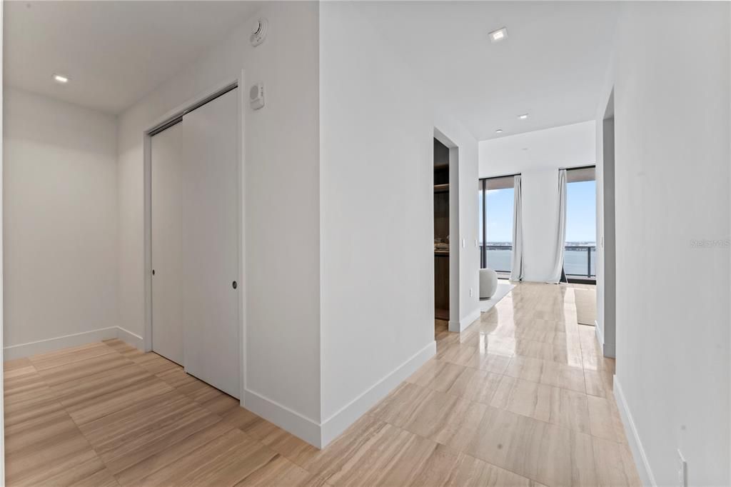 En Venta: $6,499,000 (4 camas, 5 baños, 5567 Pies cuadrados)