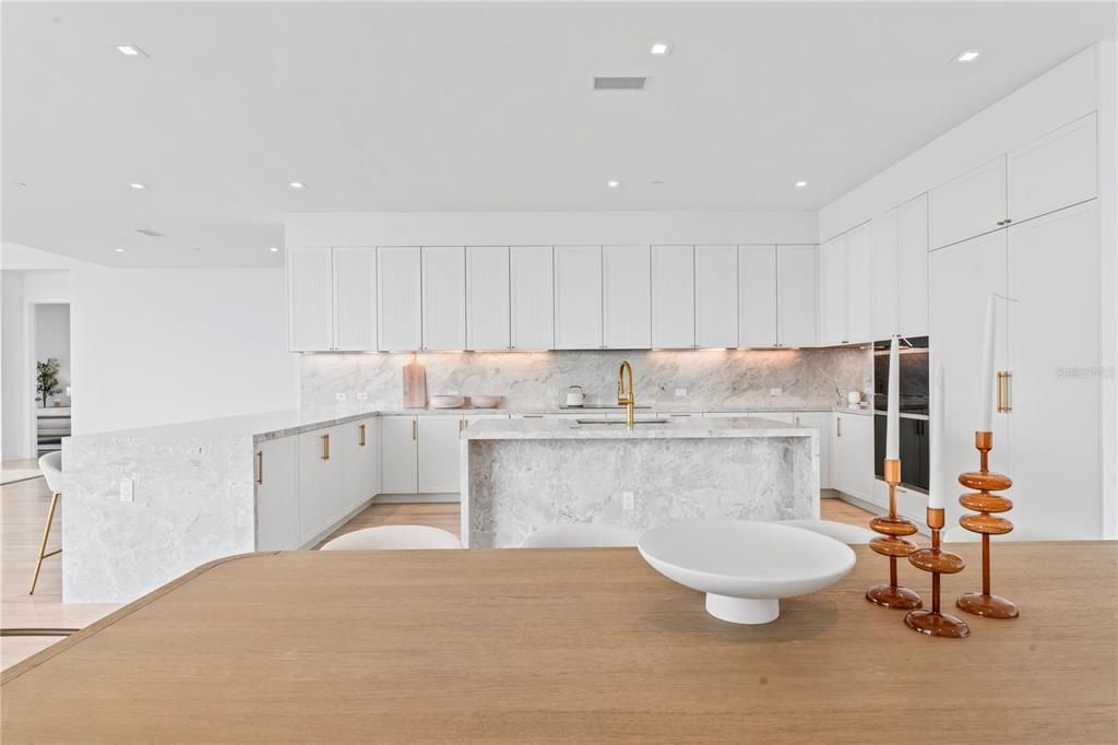 En Venta: $6,499,000 (4 camas, 5 baños, 5567 Pies cuadrados)