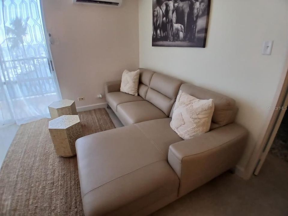 En Venta: $225,000 (1 camas, 1 baños, 623 Pies cuadrados)