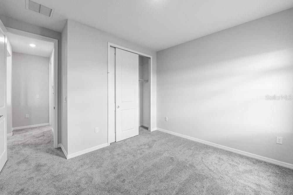 Active With Contract: $612,991 (4 beds, 3 baths, 2600 Square Feet)