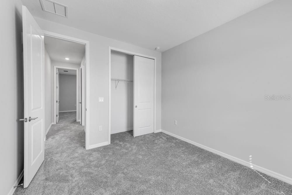 Active With Contract: $612,991 (4 beds, 3 baths, 2600 Square Feet)