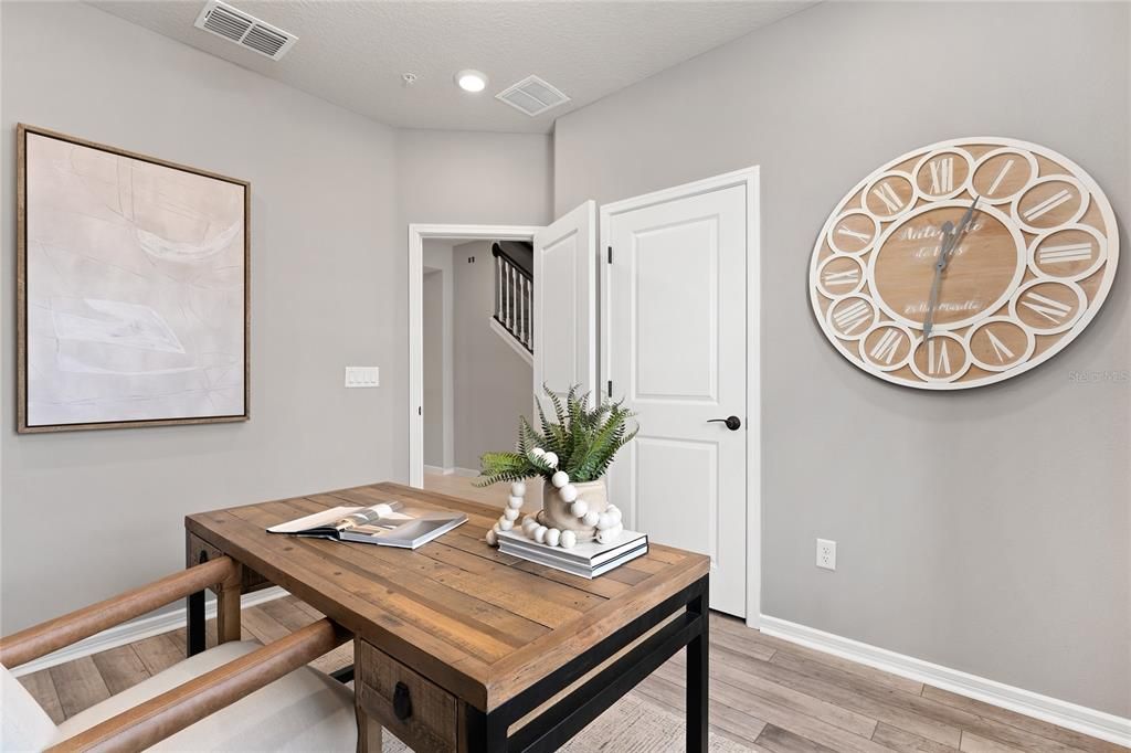 Active With Contract: $460,690 (4 beds, 3 baths, 1847 Square Feet)