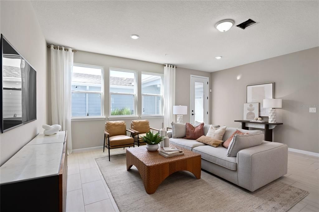 Active With Contract: $460,690 (4 beds, 3 baths, 1847 Square Feet)