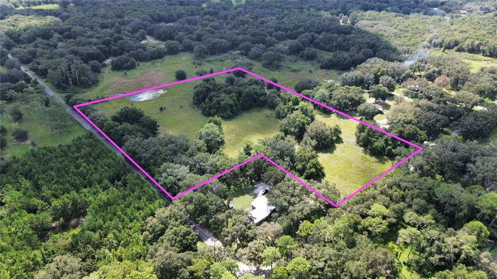 На продажу: $2,500,000 (11.50 acres)