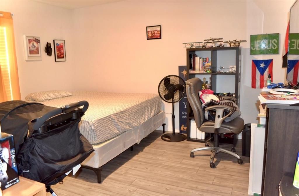 На продажу: $275,000 (3 спален, 2 ванн, 1563 Квадратных фут)