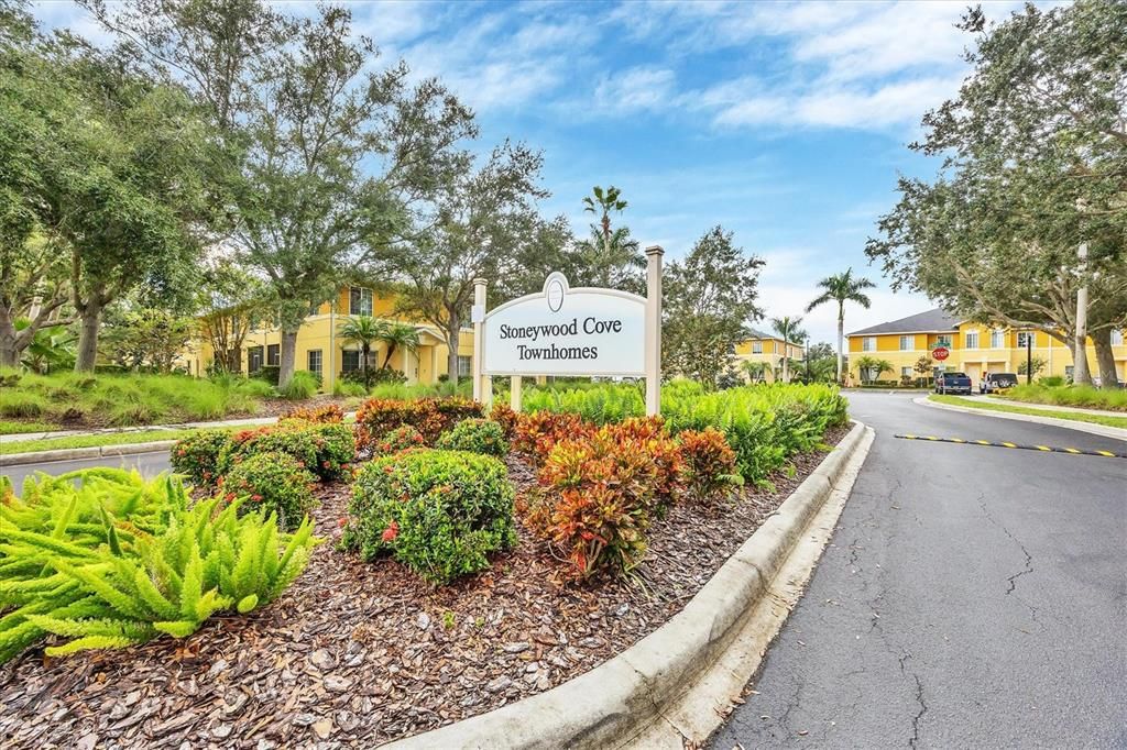 На продажу: $215,000 (2 спален, 2 ванн, 1539 Квадратных фут)