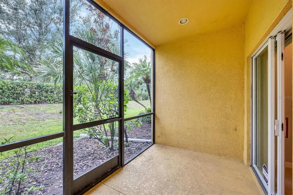 На продажу: $215,000 (2 спален, 2 ванн, 1539 Квадратных фут)