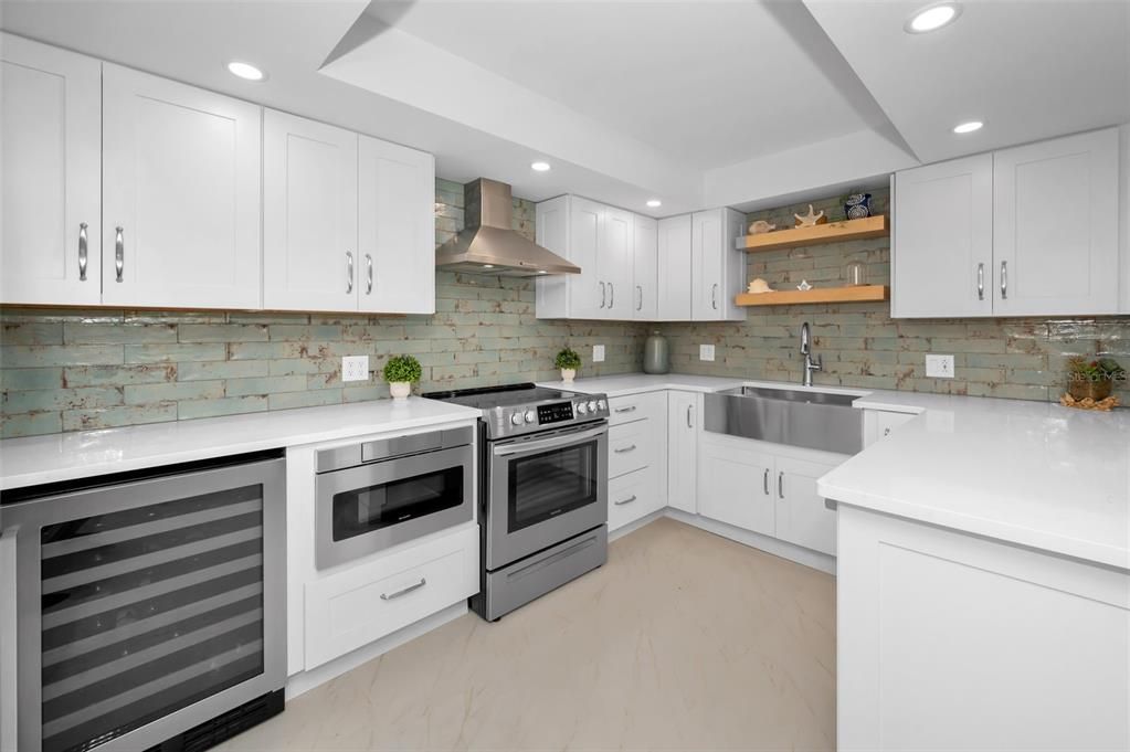 На продажу: $498,500 (2 спален, 2 ванн, 1395 Квадратных фут)