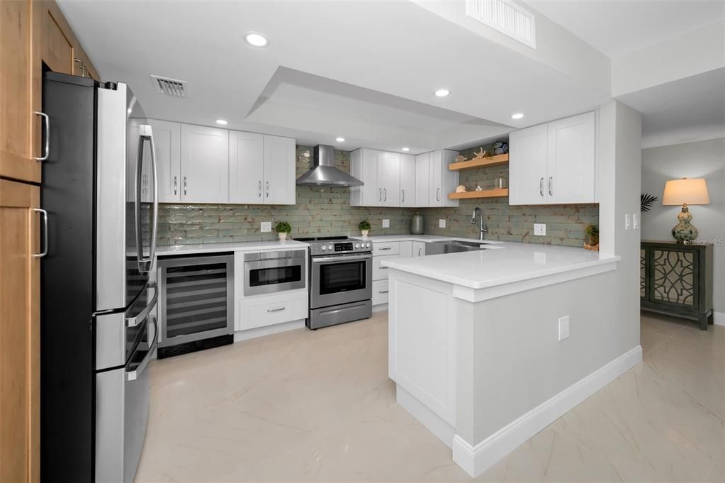 На продажу: $498,500 (2 спален, 2 ванн, 1395 Квадратных фут)