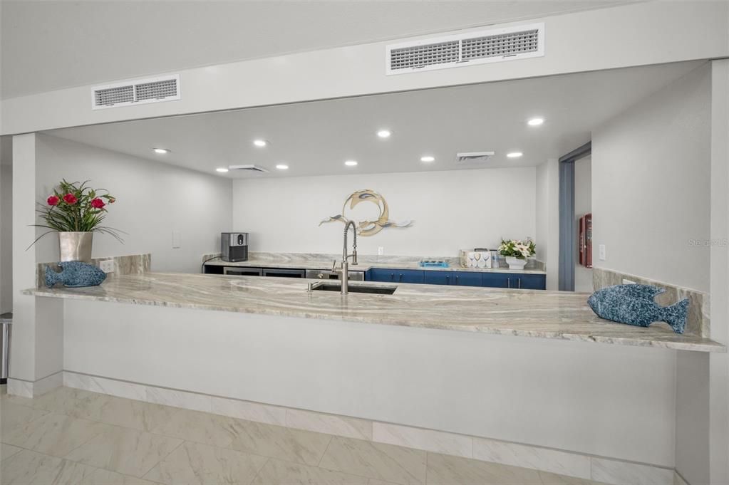 На продажу: $498,500 (2 спален, 2 ванн, 1395 Квадратных фут)