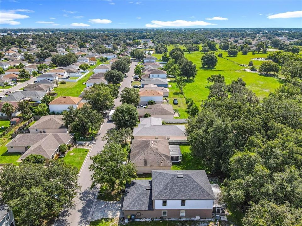 待售: $310,000 (4 贝兹, 3 浴室, 2101 平方英尺)