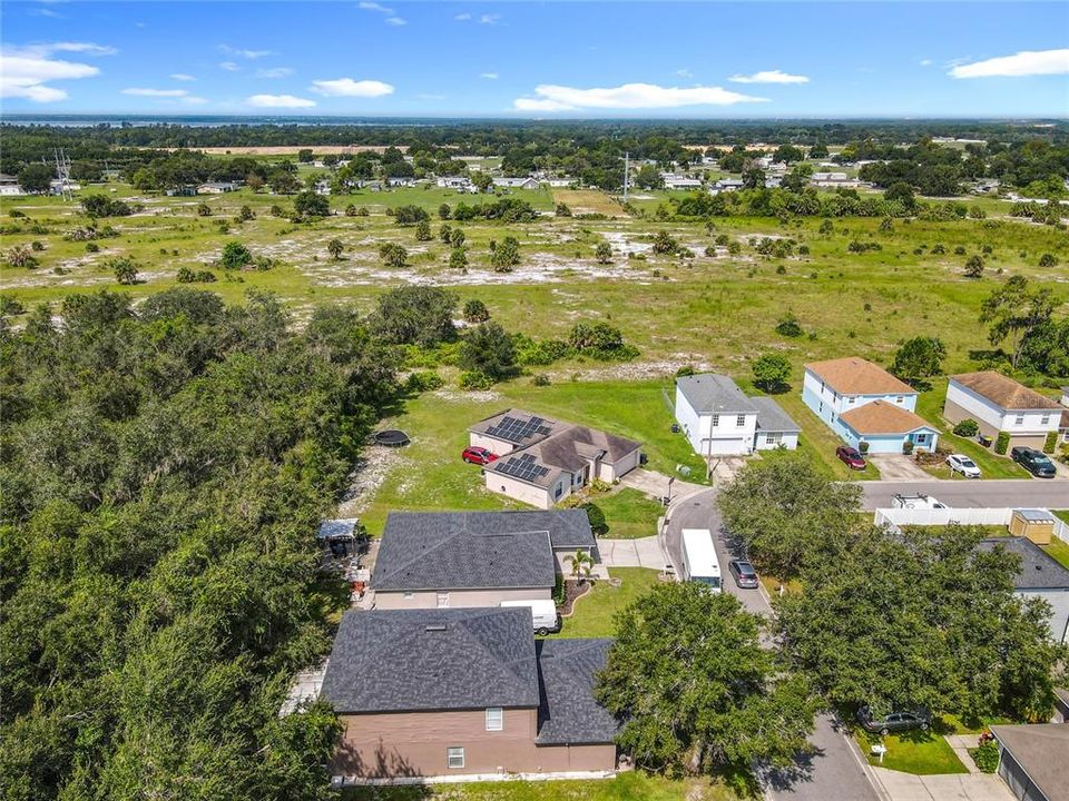 待售: $310,000 (4 贝兹, 3 浴室, 2101 平方英尺)