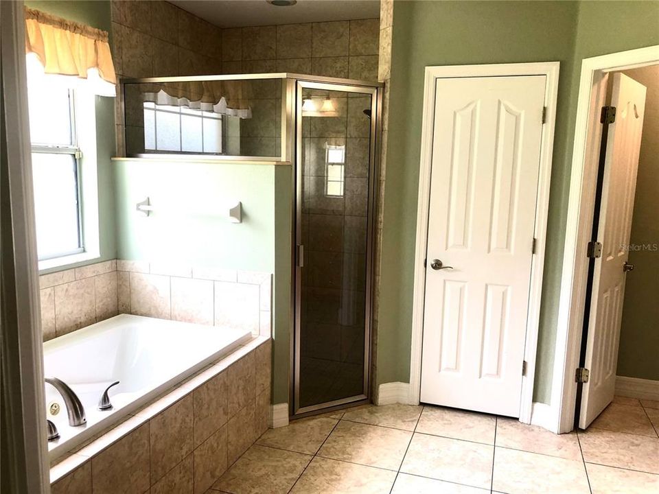 В аренду: $1,900 (3 спален, 2 ванн, 1733 Квадратных фут)