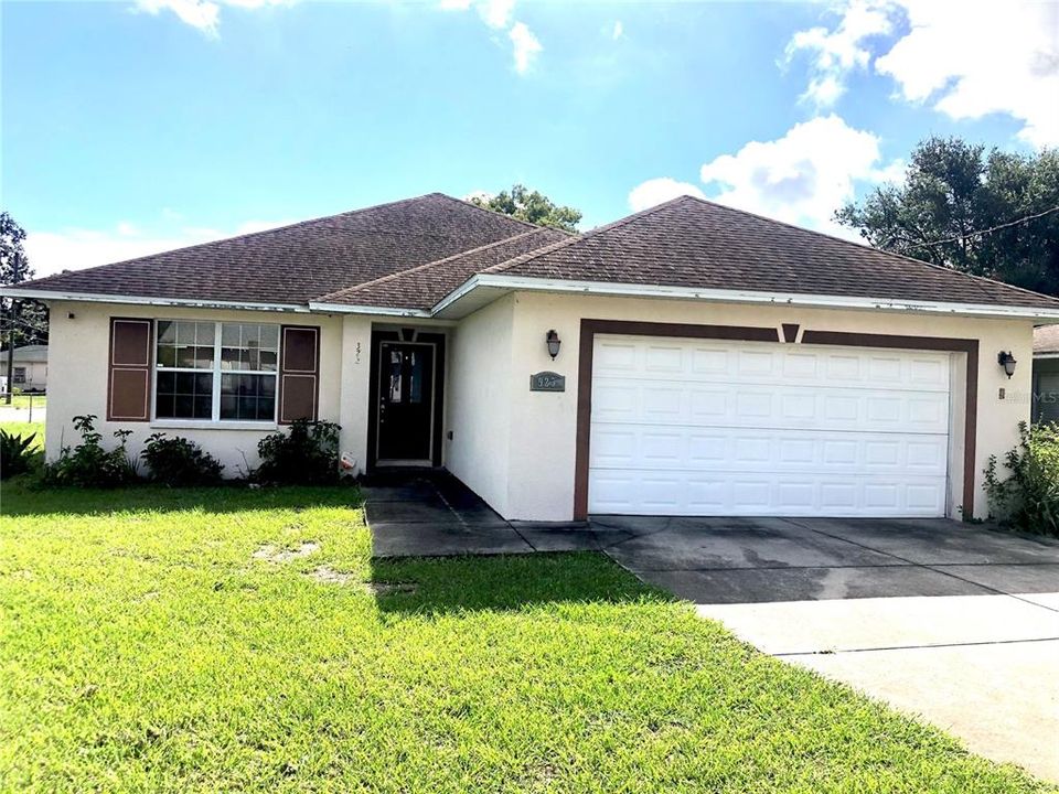 В аренду: $1,900 (3 спален, 2 ванн, 1733 Квадратных фут)