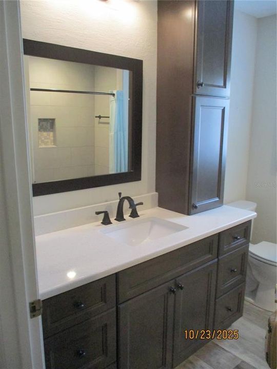 Active With Contract: $276,900 (2 beds, 2 baths, 1216 Square Feet)