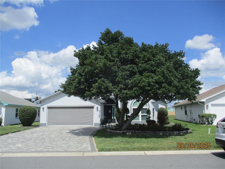 Active With Contract: $276,900 (2 beds, 2 baths, 1216 Square Feet)