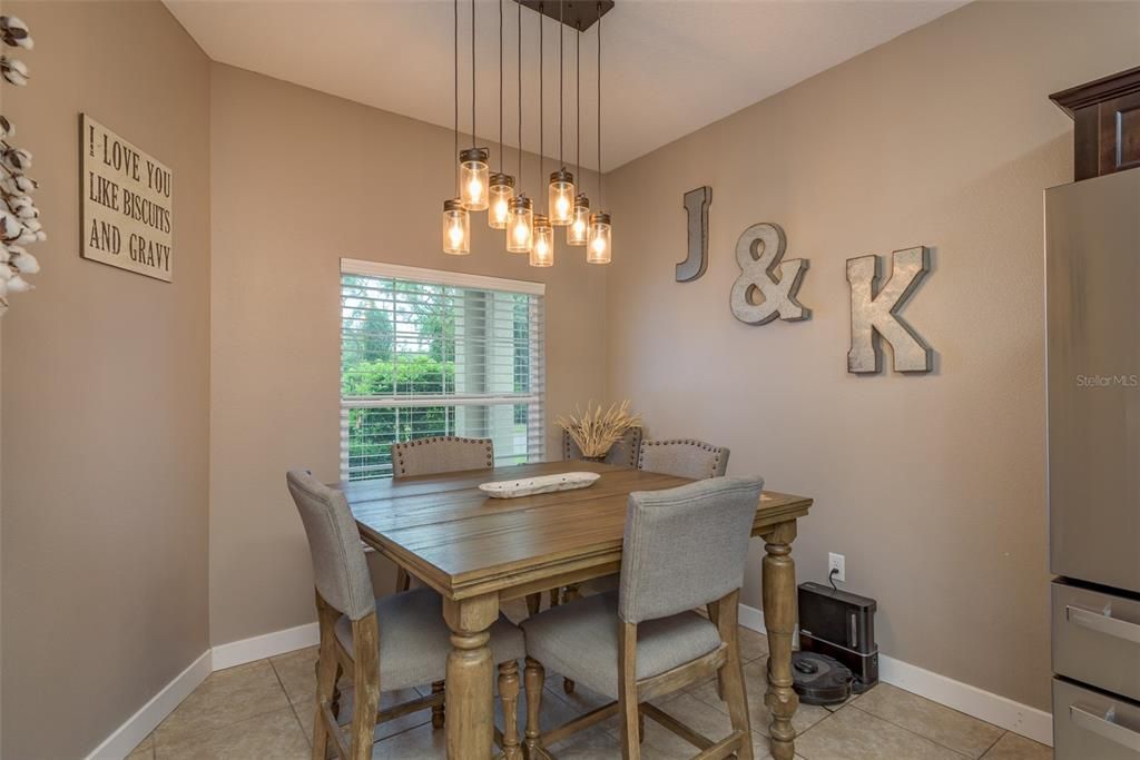 Active With Contract: $319,000 (3 beds, 2 baths, 1413 Square Feet)