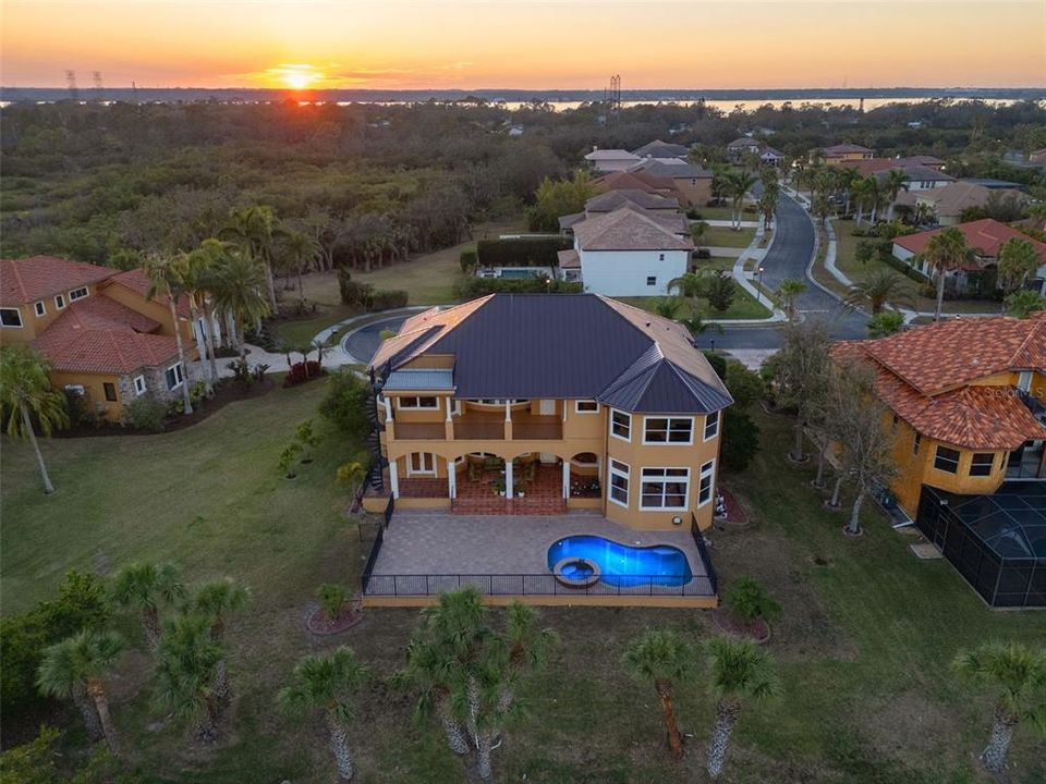 На продажу: $1,650,000 (4 спален, 4 ванн, 5260 Квадратных фут)