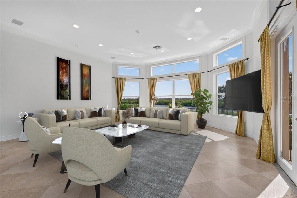 На продажу: $1,650,000 (4 спален, 4 ванн, 5260 Квадратных фут)