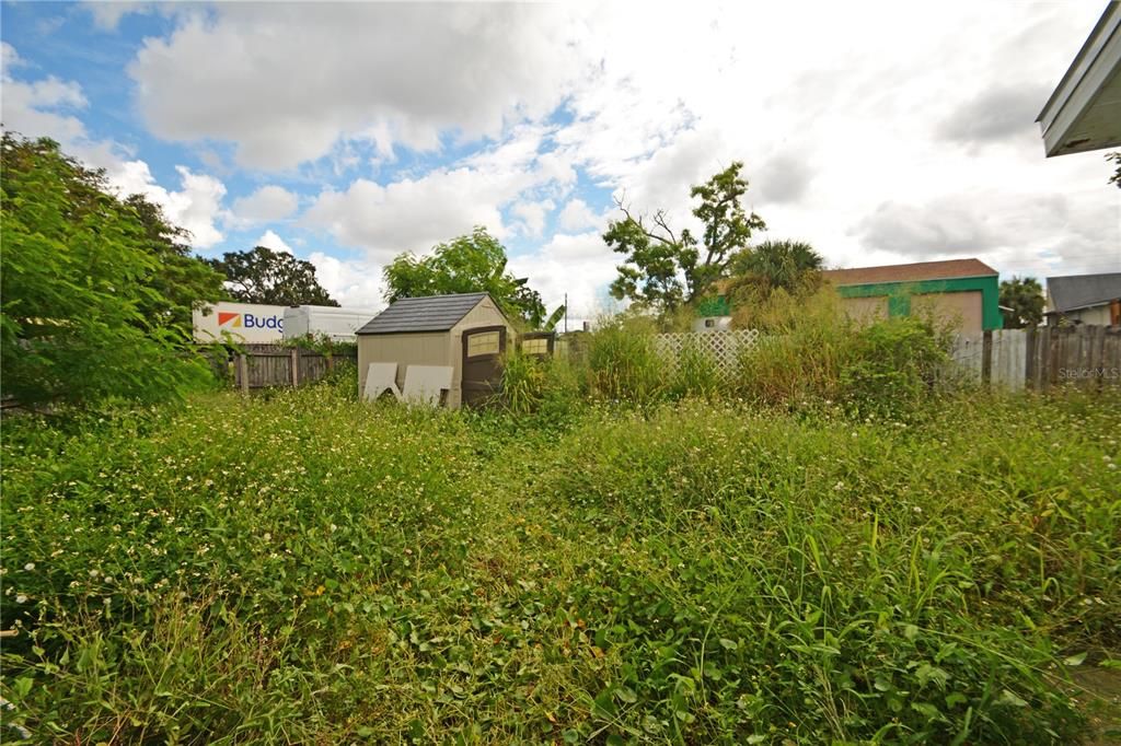 На продажу: $125,000 (2 спален, 1 ванн, 948 Квадратных фут)