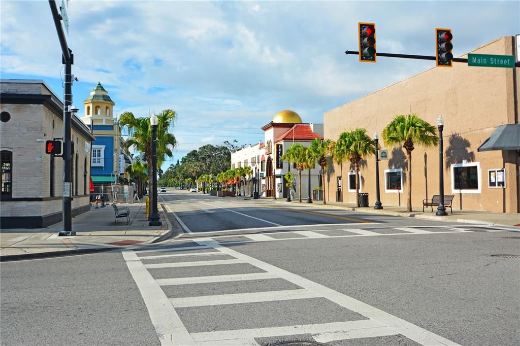 На продажу: $125,000 (2 спален, 1 ванн, 948 Квадратных фут)