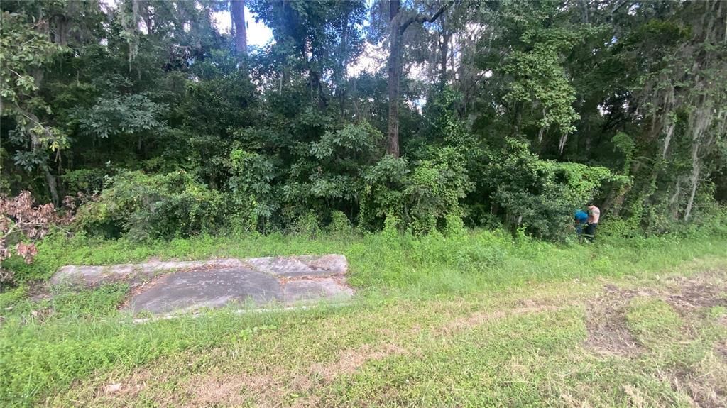 待售: $59,900 (0.84 acres)