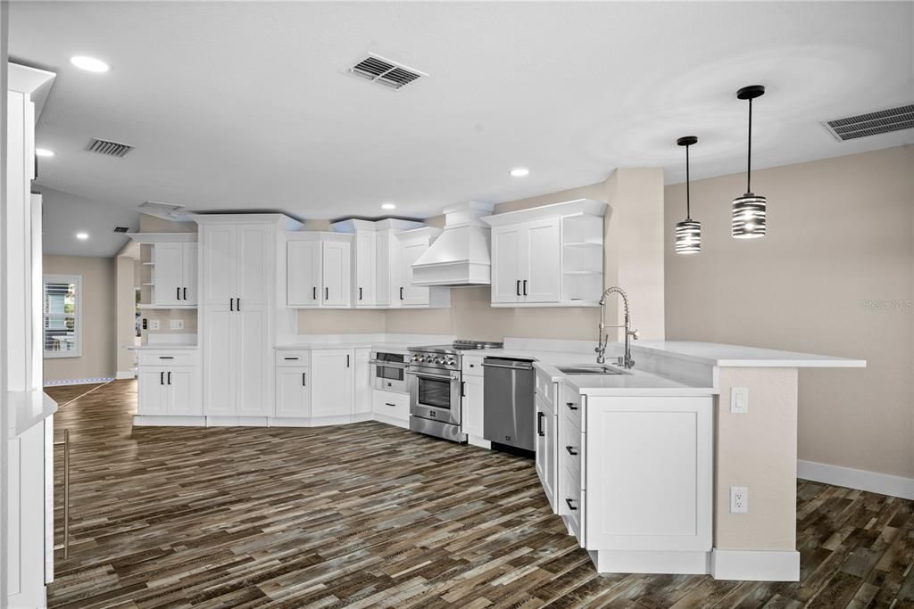 待售: $1,127,060 (3 贝兹, 2 浴室, 3157 平方英尺)