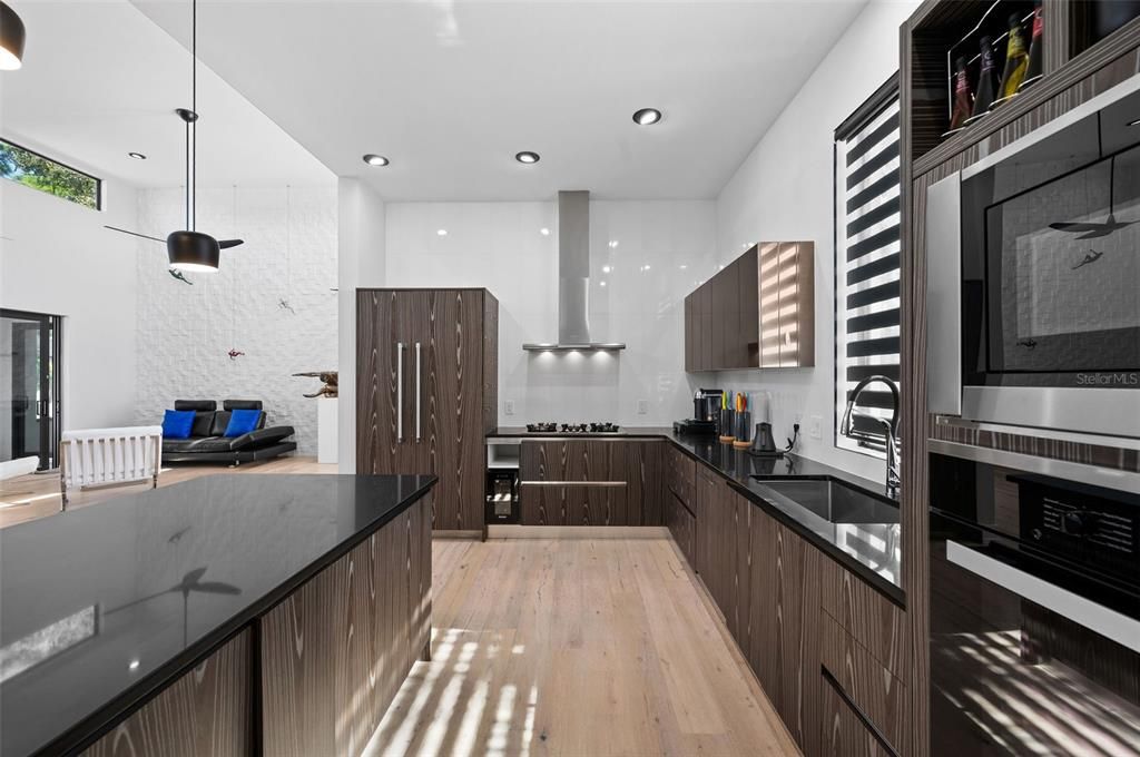 Active With Contract: $1,735,000 (3 beds, 3 baths, 2718 Square Feet)