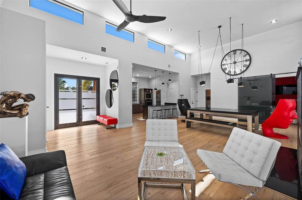 Active With Contract: $1,735,000 (3 beds, 3 baths, 2718 Square Feet)