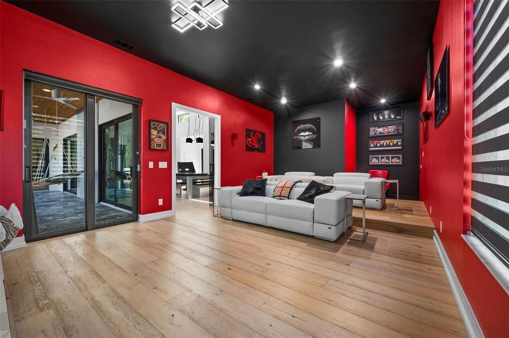 Active With Contract: $1,735,000 (3 beds, 3 baths, 2718 Square Feet)