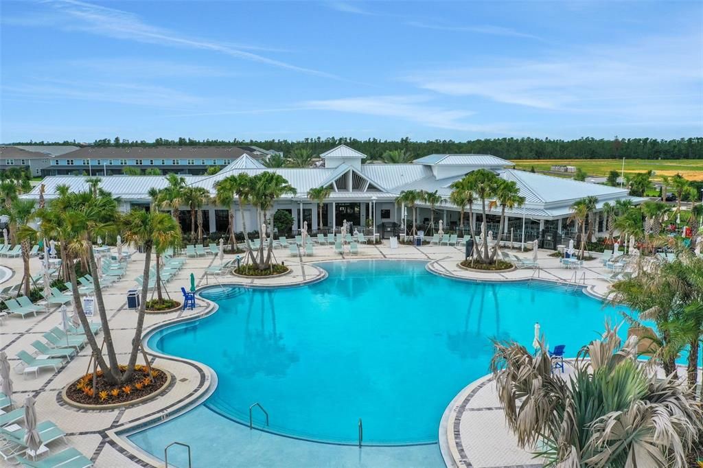 待售: $925,000 (8 贝兹, 6 浴室, 4034 平方英尺)