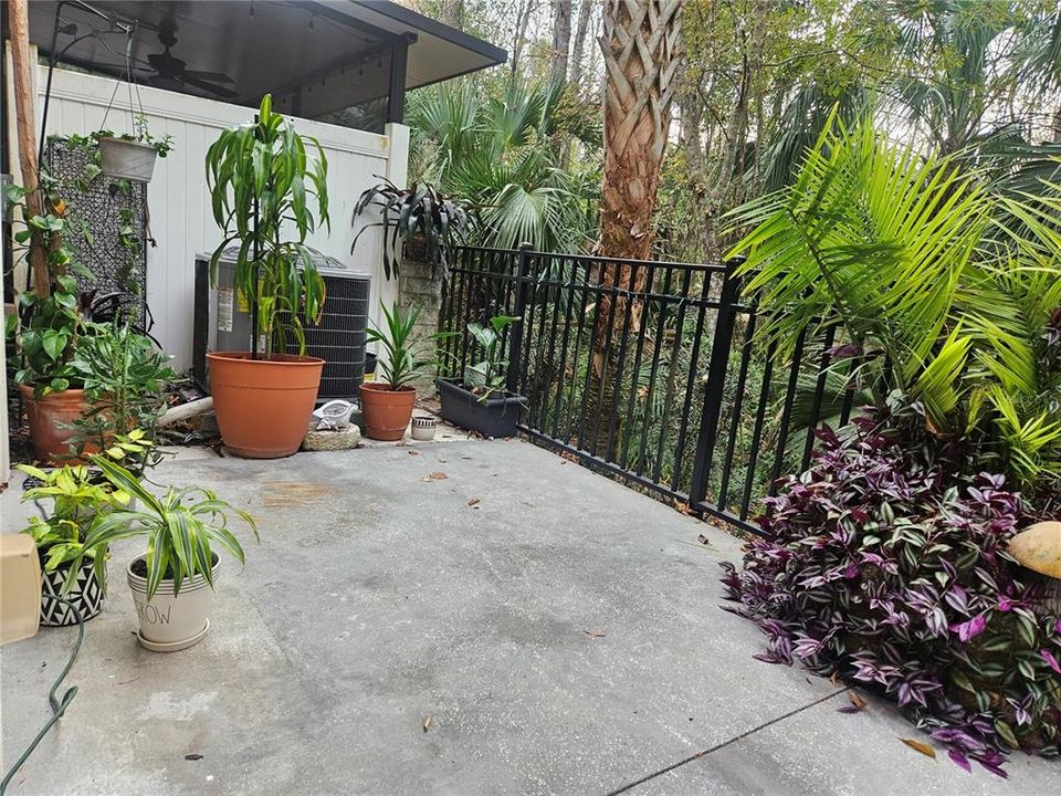 En Venta: $318,900 (2 camas, 2 baños, 1558 Pies cuadrados)