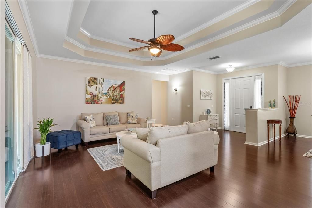 На продажу: $520,000 (3 спален, 2 ванн, 2017 Квадратных фут)