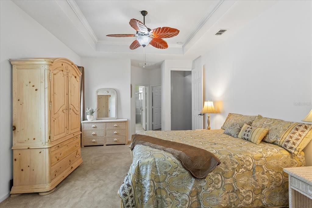 На продажу: $520,000 (3 спален, 2 ванн, 2017 Квадратных фут)