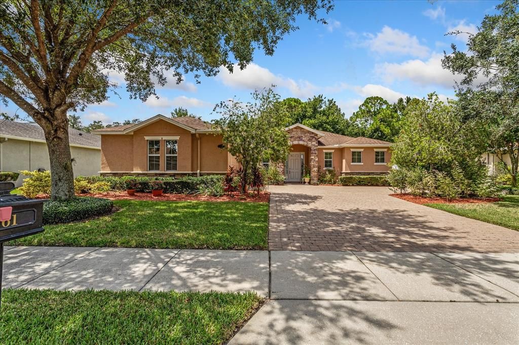 На продажу: $520,000 (3 спален, 2 ванн, 2017 Квадратных фут)