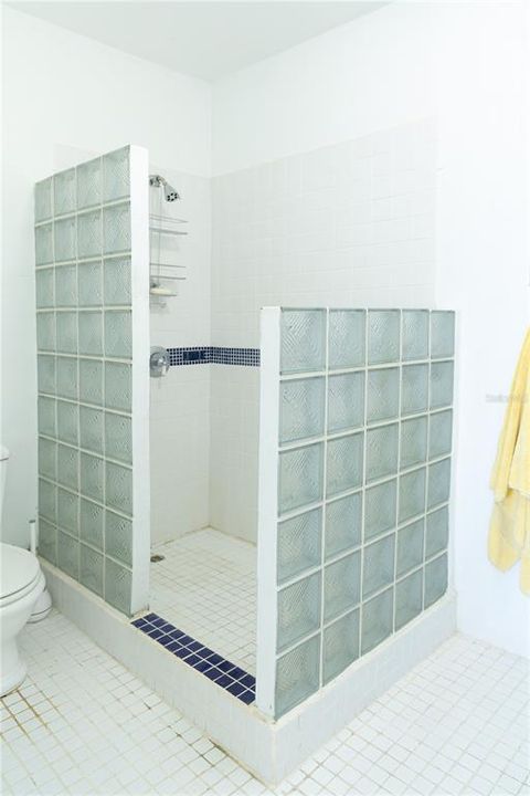 For Sale: $595,000 (2 beds, 2 baths, 1400 Square Feet)