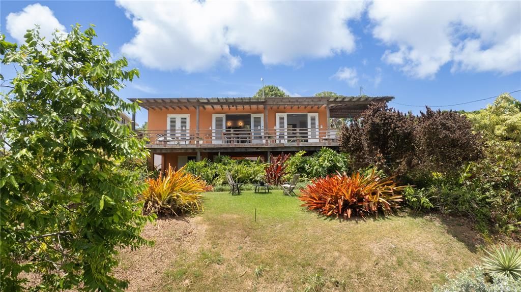 For Sale: $595,000 (2 beds, 2 baths, 1400 Square Feet)