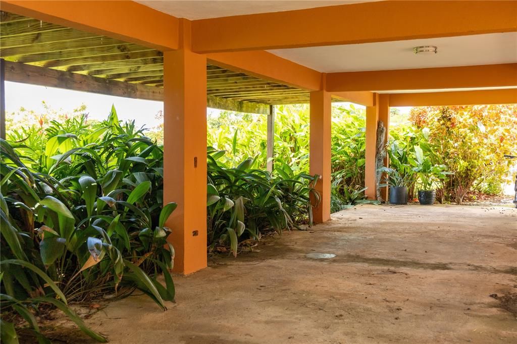 For Sale: $595,000 (2 beds, 2 baths, 1400 Square Feet)