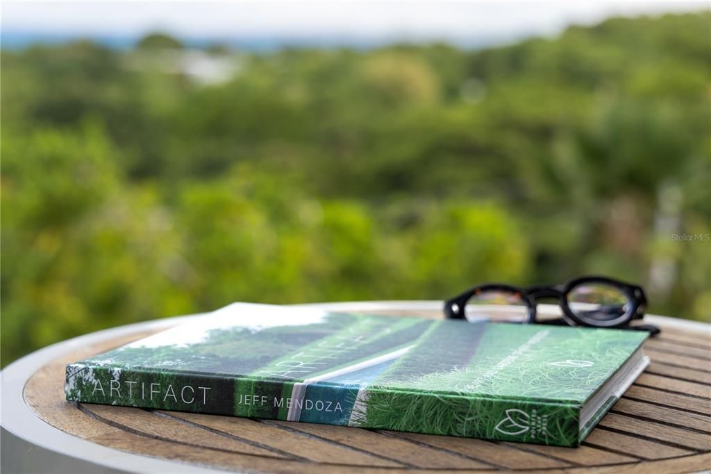 For Sale: $595,000 (2 beds, 2 baths, 1400 Square Feet)