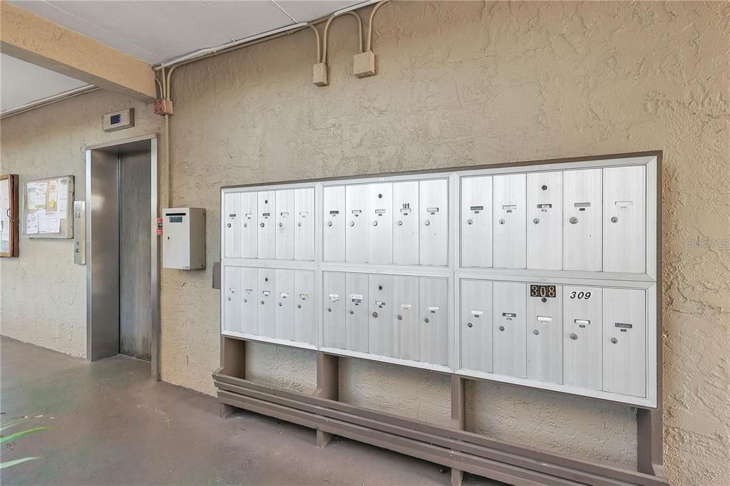 На продажу: $114,000 (1 спален, 1 ванн, 800 Квадратных фут)