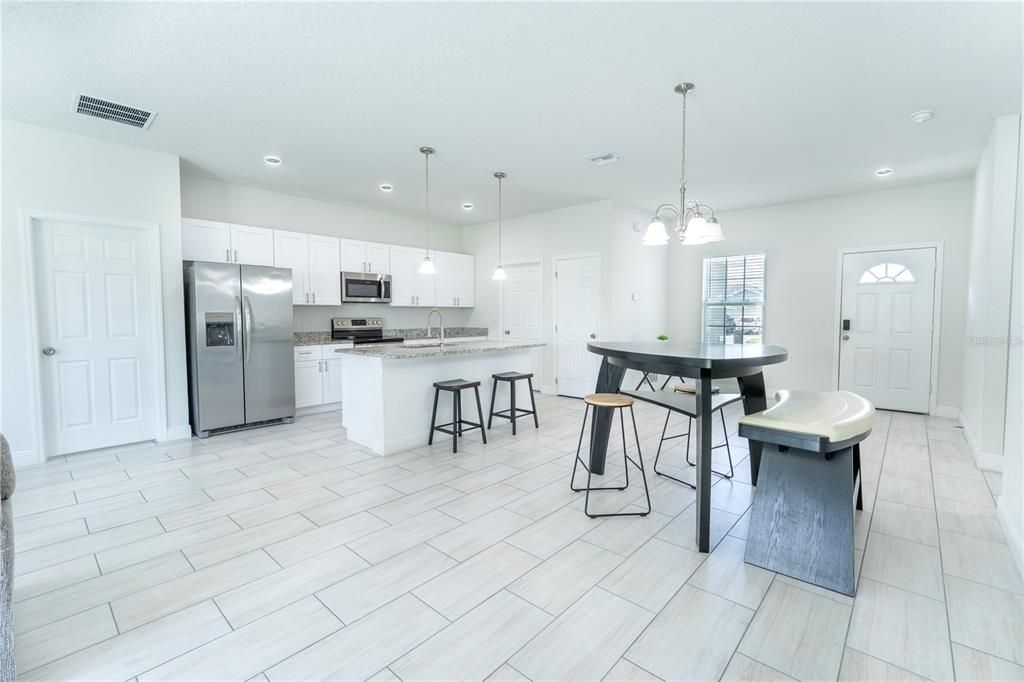 Active With Contract: $280,000 (4 beds, 2 baths, 1758 Square Feet)