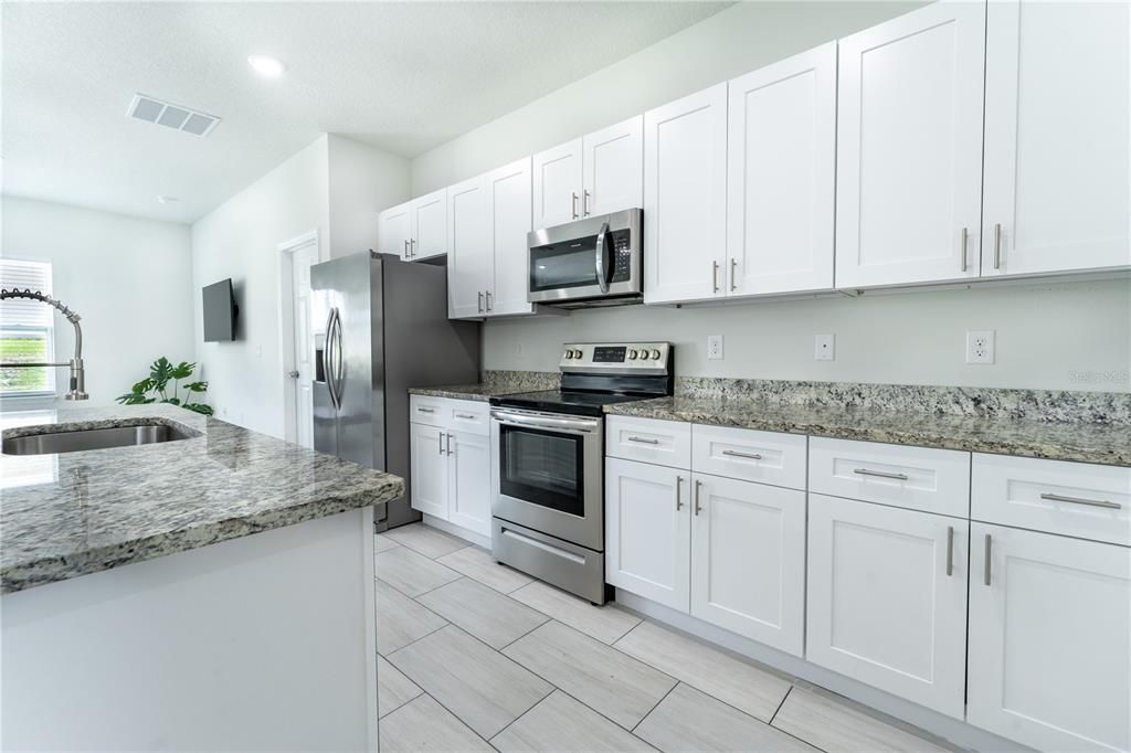 Active With Contract: $280,000 (4 beds, 2 baths, 1758 Square Feet)