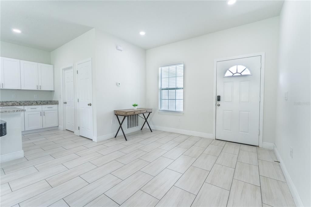 Active With Contract: $280,000 (4 beds, 2 baths, 1758 Square Feet)
