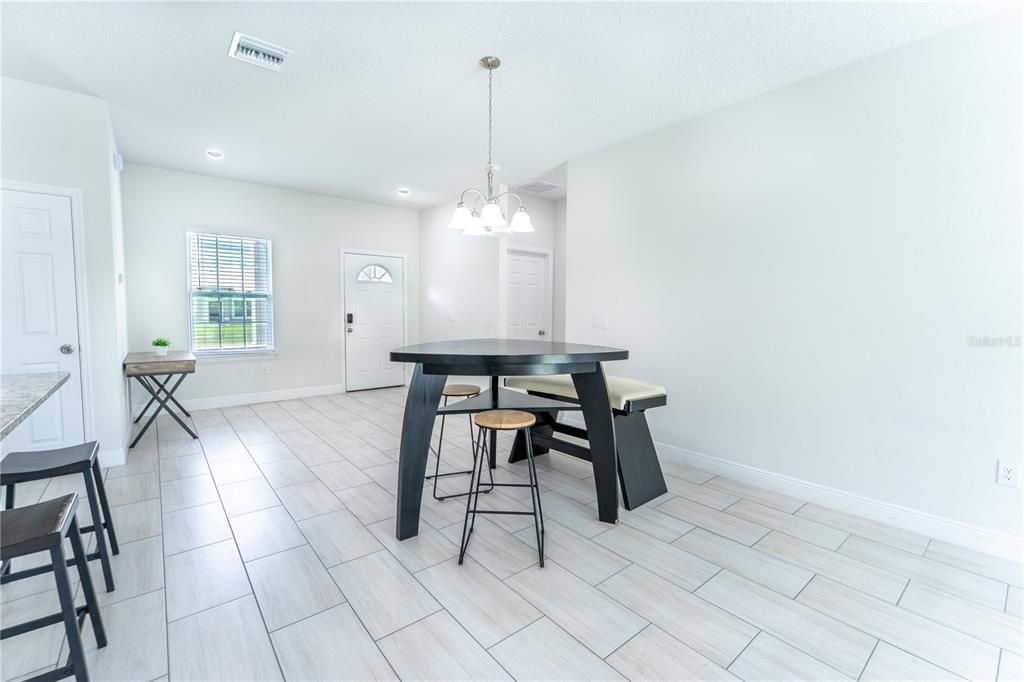 Active With Contract: $280,000 (4 beds, 2 baths, 1758 Square Feet)