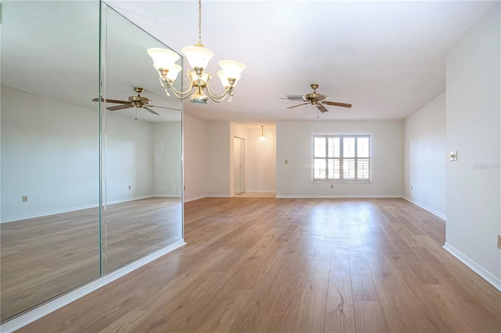 На продажу: $285,000 (2 спален, 2 ванн, 1756 Квадратных фут)