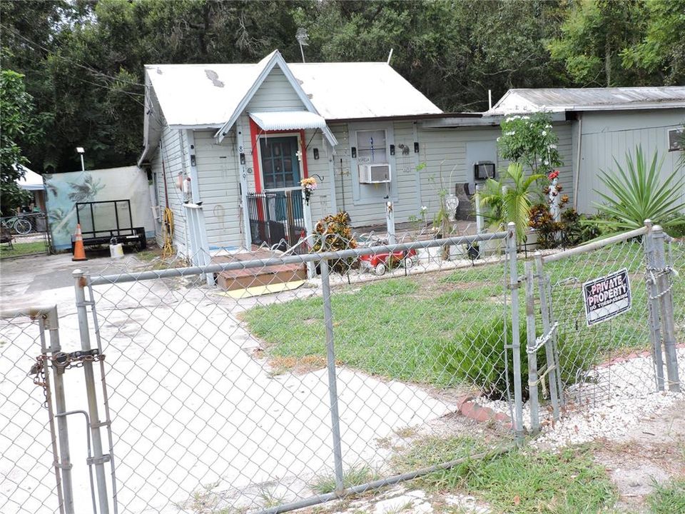 Activo con contrato: $249,900 (9 camas, 0 baños, 1160 Pies cuadrados)