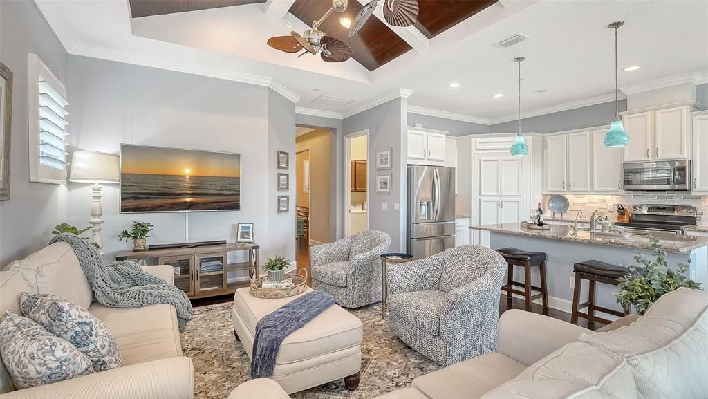 For Sale: $790,000 (2 beds, 2 baths, 2002 Square Feet)